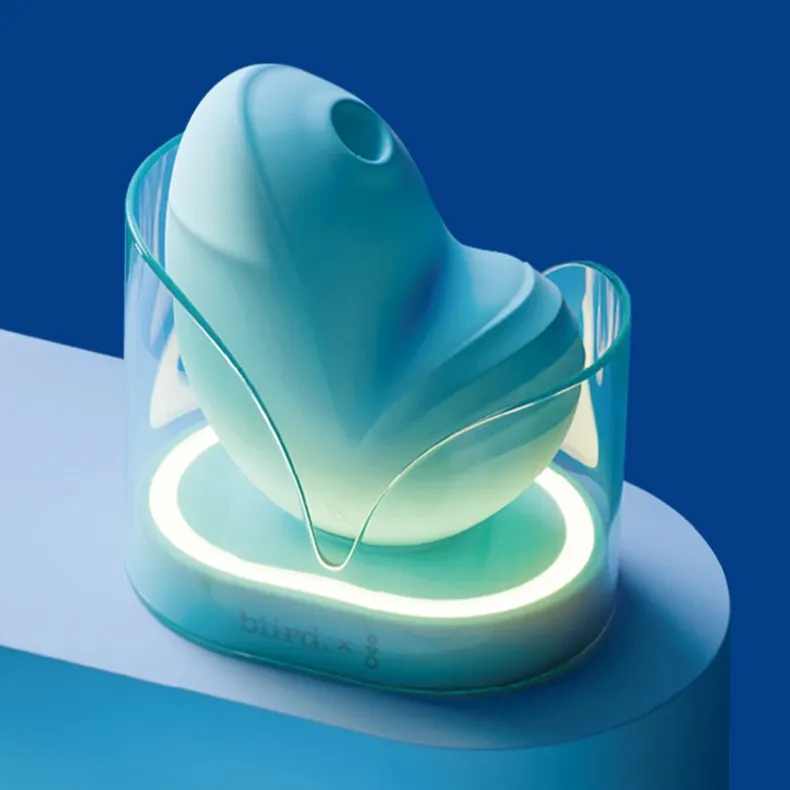 Biird Namii Clit Sucking Vibrator Jouissance Club Edition