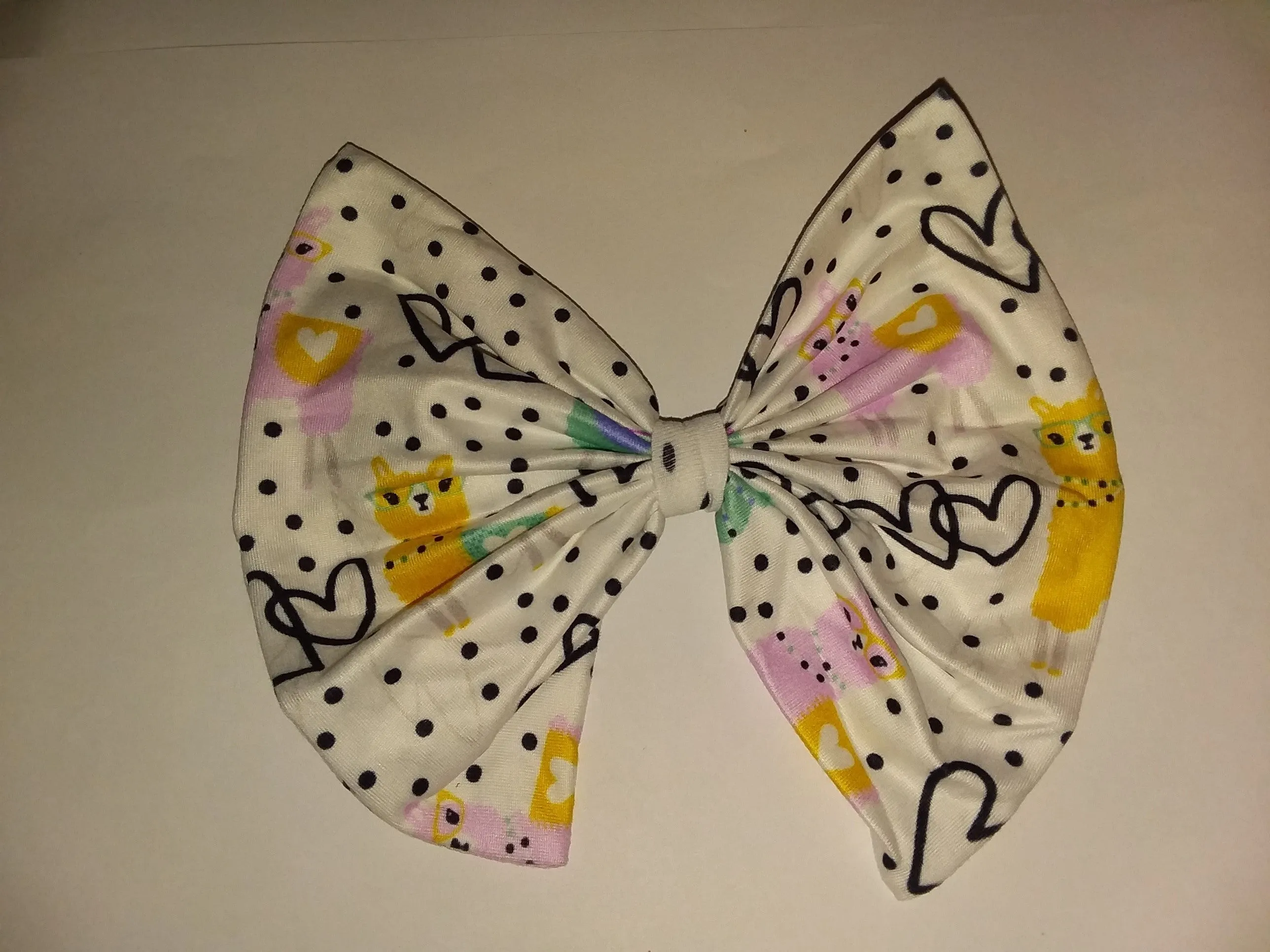 Hearts & Llamas Fabric Hair Bow *