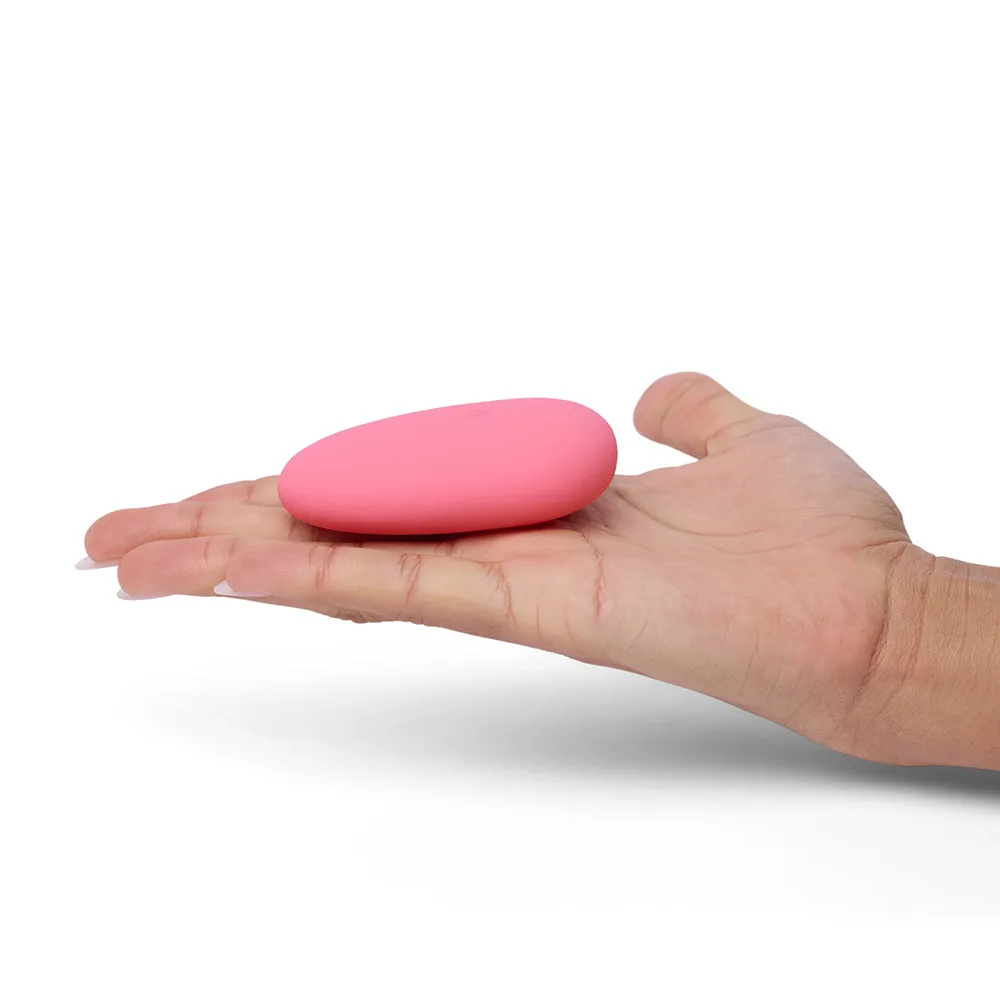 ILY by Je Joue The Pebble Squishy Pebble Shaped Bullet