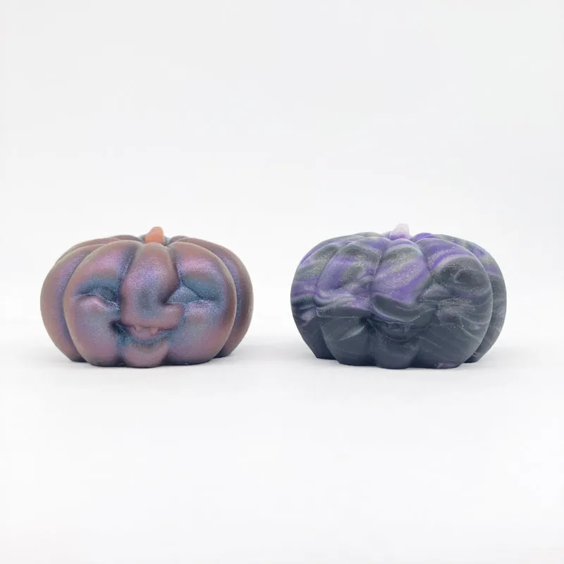Lumpkin Halloween Purple squishy stimtoy #2